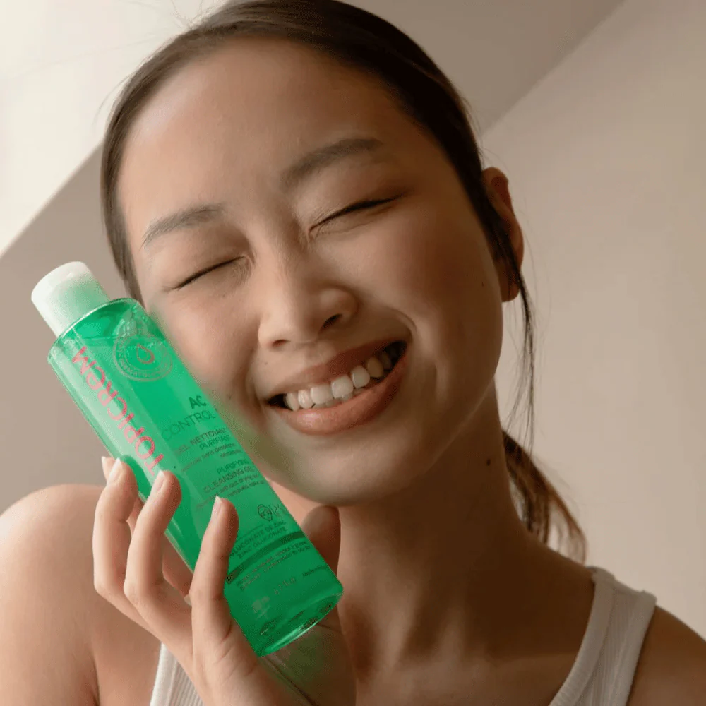 Topicrem AC Purifying Cleansing Gel 200ml - Image 3